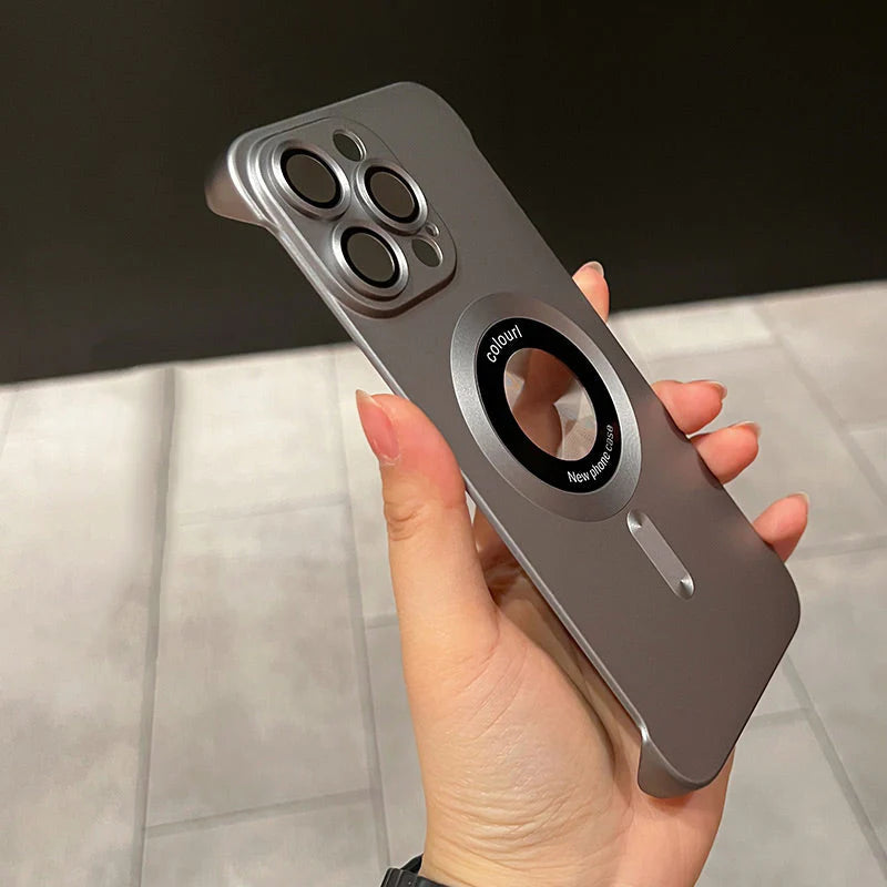 【iPhone 12–16】Ultra tanek ovitek za iPhone, kovinska barva, magneten, mat tekstura