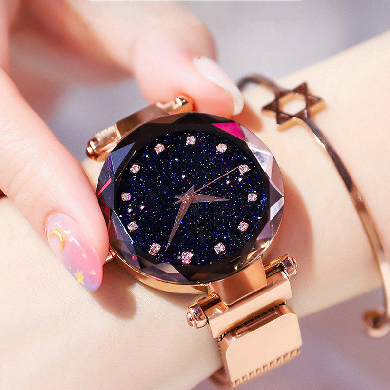 LuxMoon® - ⌚Ura z diamantnim dizajnom in mrežastim paščkom + BREZPLAČNA ZAPESTNICA (🔥60 % popust!)