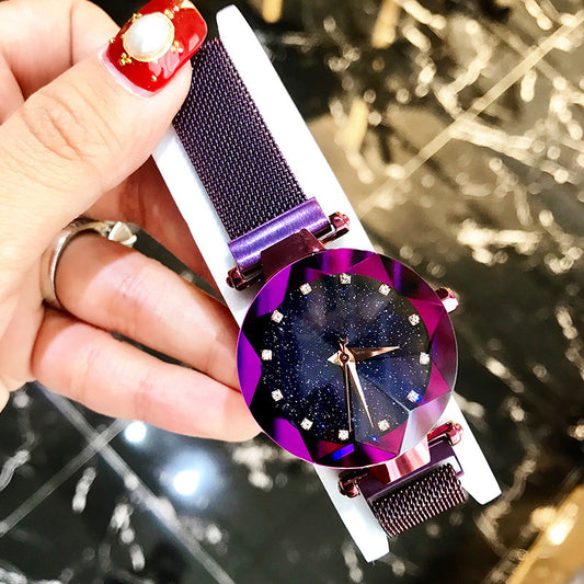 LuxMoon® - ⌚Ura z diamantnim dizajnom in mrežastim paščkom + BREZPLAČNA ZAPESTNICA (🔥60 % popust!)