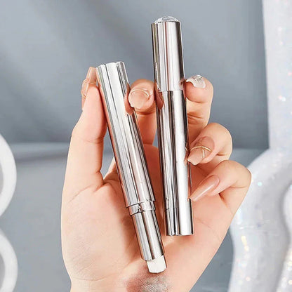 【🔥Ustvarite očarljiv make-up za oči👁️】Vodoodporno gradientno bleščeče senčilo za oči - Tri barve v eni potezi